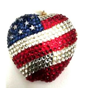 Estee Lauder Big Apple Spirit 9/11 Red, White & Blue Crystal Compact